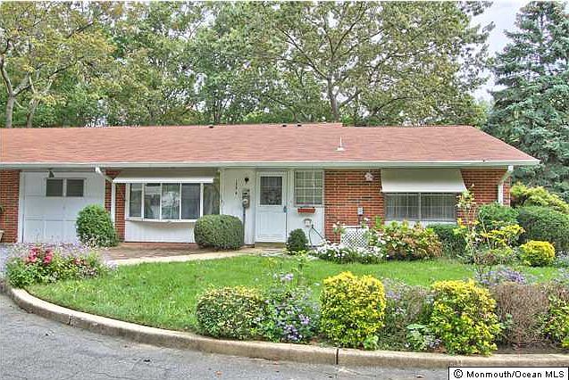 1st image of 172A Sterling Ct