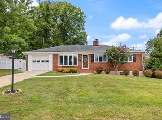 9826 Richlyn Dr, Perry Hall, MD 21128