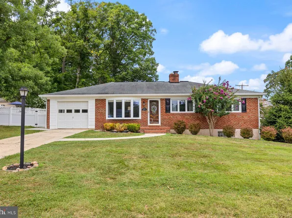 9826 Richlyn Dr, Perry Hall, MD 21128