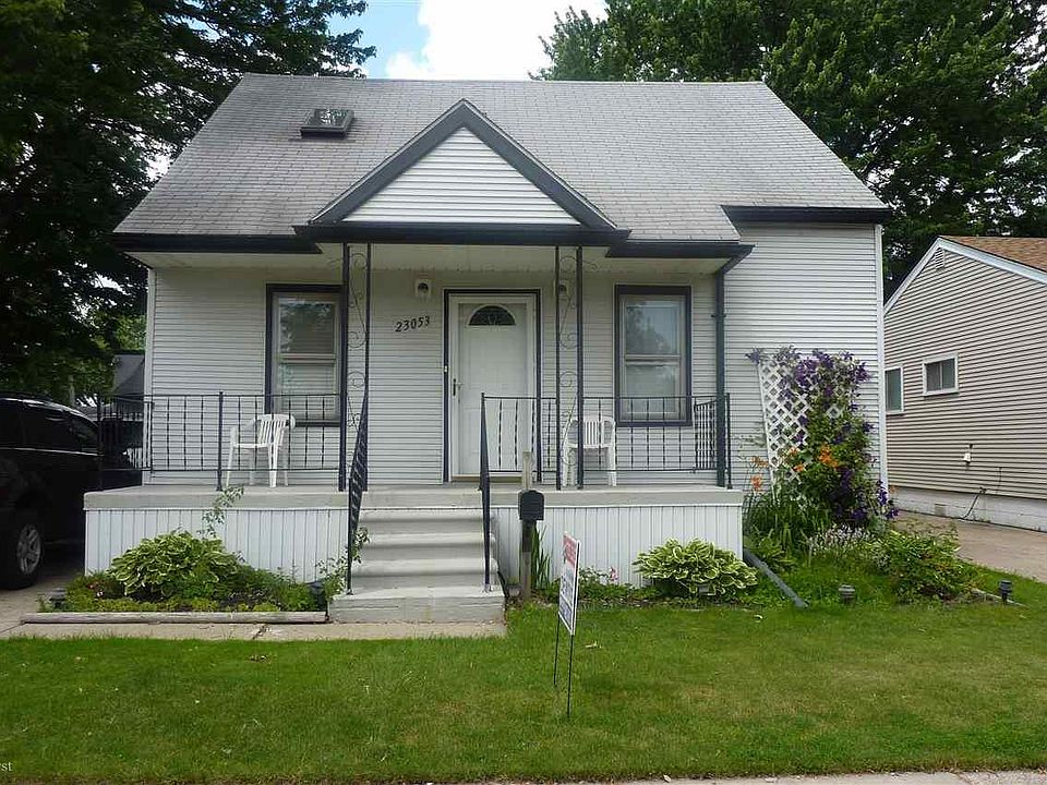 1st image of 23053 Wellington Ave
