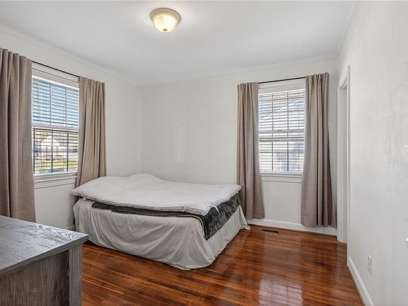 5th image of 14 Fontaine Rd