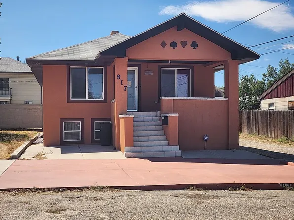 817 W 11th St, Casper, WY 82601