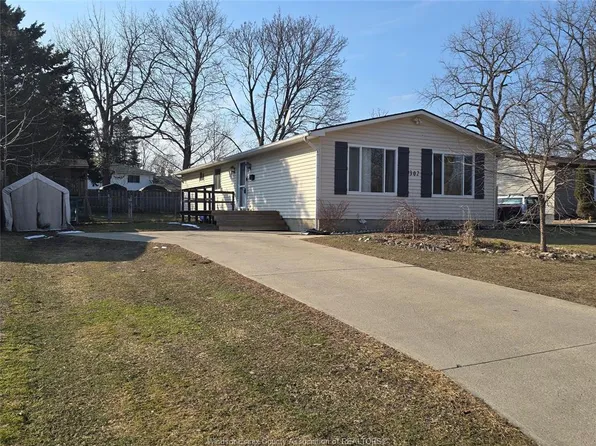 302 Summerset Ave, Kingsville, ON N9Y 2B9