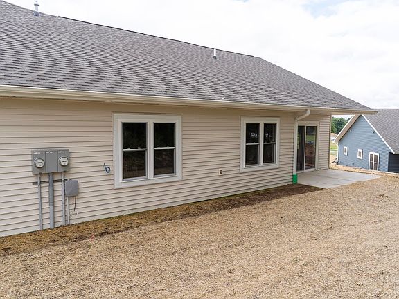 4th image of 1045 Rusalka Cir