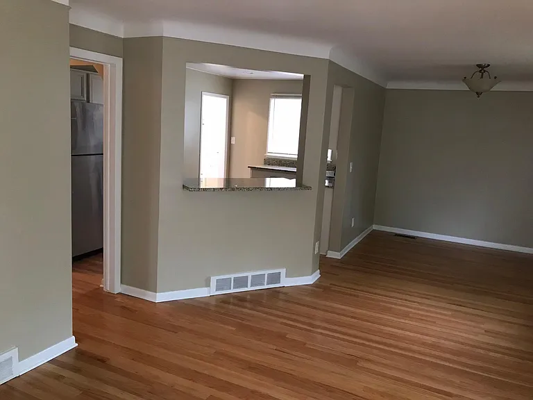 723 Butternut Ave — Photo 17