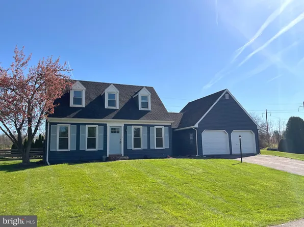 42 Saddler Dr, Christiana, PA 17509
