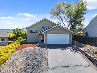 2330 James Martin Ct, Klamath Falls, OR, 97601