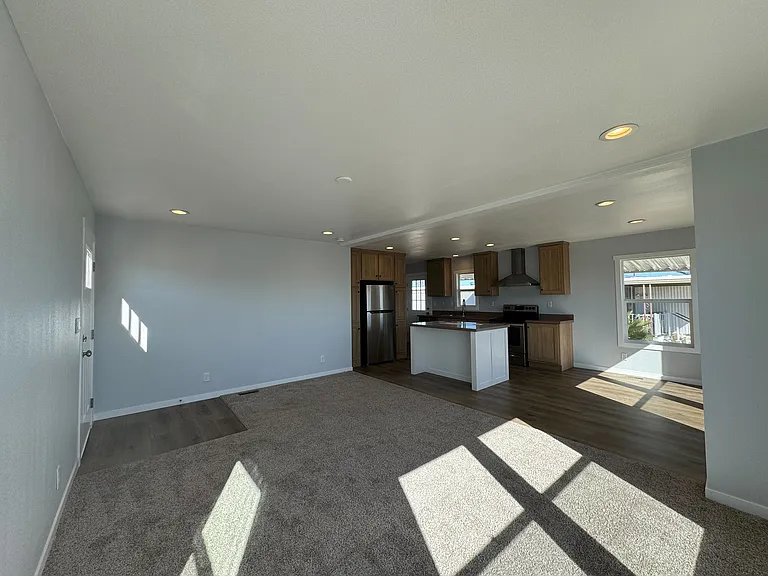 2627 S Lamb Blvd #89 — Photo 7