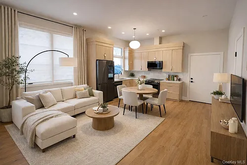 55 Woodside Ave #1A Photo 1