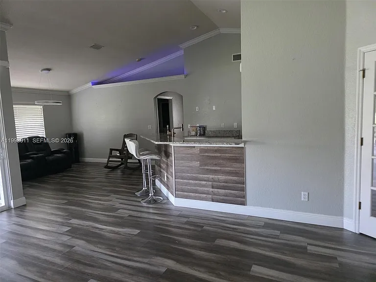 1816 Tomaso Ave — Photo 18