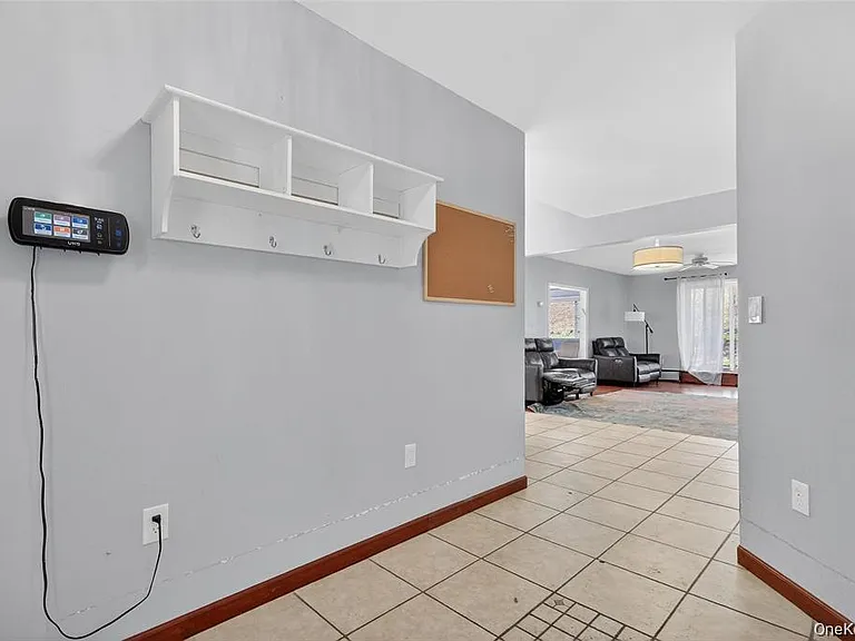 155 Roselawn Rd — Photo 6