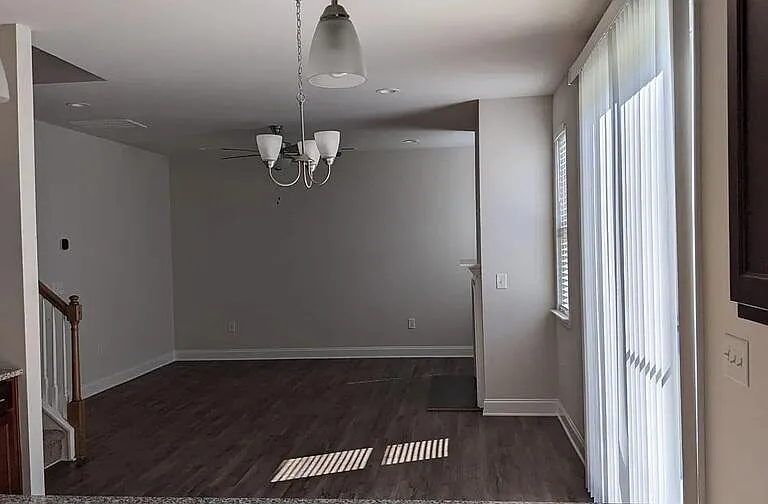 108 Mallard Loop Dr — Photo 2