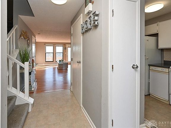5th image of 63 Ironwood Ct #63