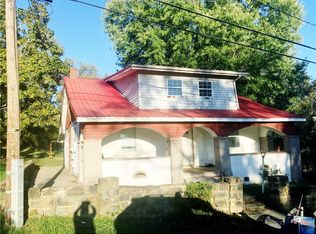 506 Piccadilly St, Charleston, WV 25302