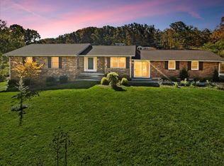 5491 McCoy Rd, Blacksburg, VA 24060