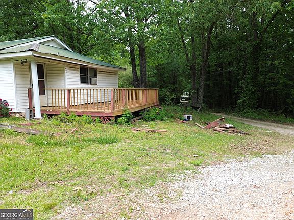 4th image of 269 Perry Ln