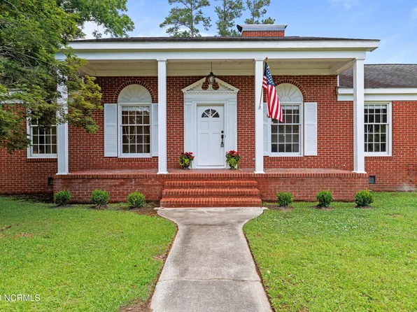 302 Tenth Street, Maysville, NC 28555