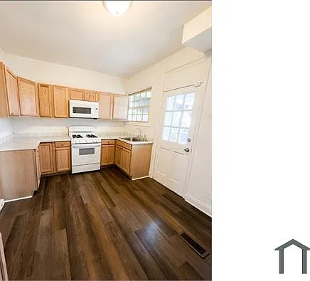 3632 Parkdale Ave — Photo 2