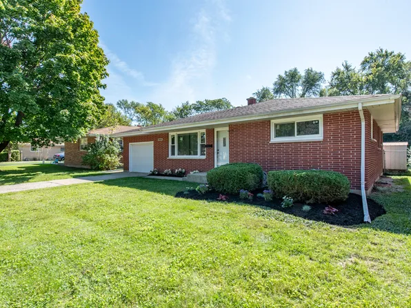 2701 Brnot Ave, Waukegan, IL 60087