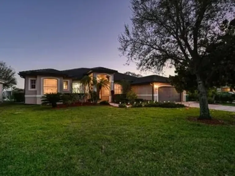 1028 Port Orange Ct — Photo 1