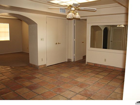 4th image of 1297 E Avenida Fresca