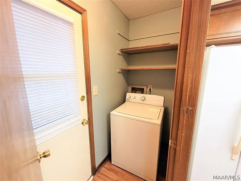 4046 Camellia Dr — Photo 14