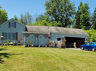 3164 Quaker Rd, Gasport, NY 14067