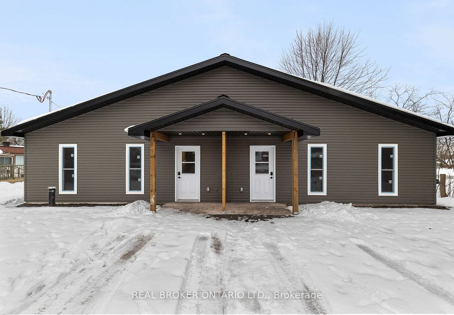 3 bed, $2,500 — Photo 1