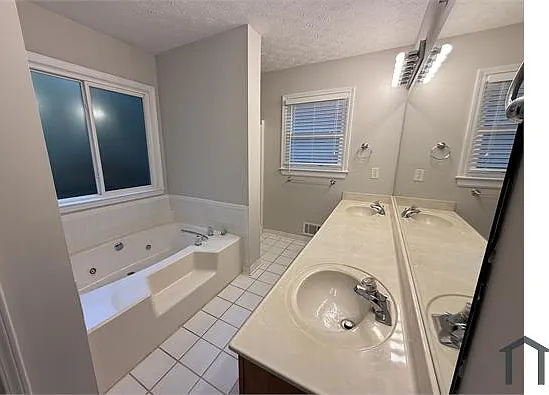 261 Hambridge Ct — Photo 17