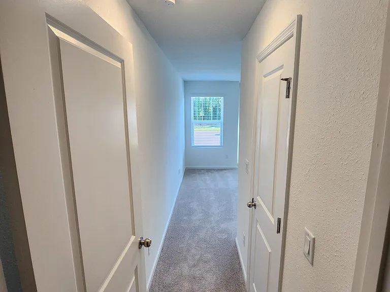 717 Holly Lakes Dr — Photo 8