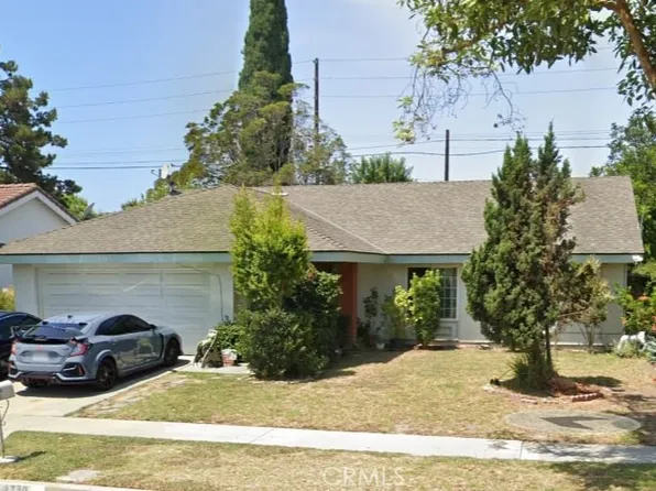 2730 S Deegan Dr, Santa Ana, CA 92704
