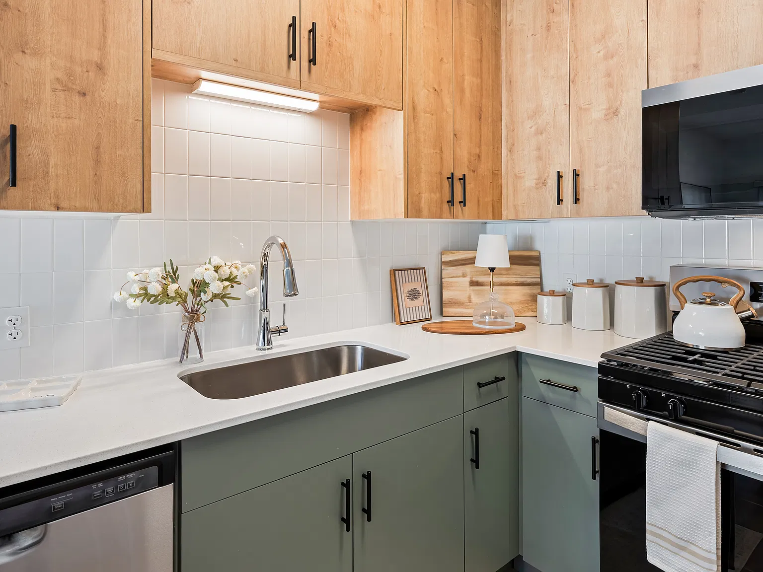 The Residences At The Quarry — Photo 3