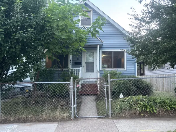 939 Earl St, Saint Paul, MN 55106