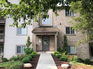 8399 Spring Valley Ct, West Chester, OH 45069