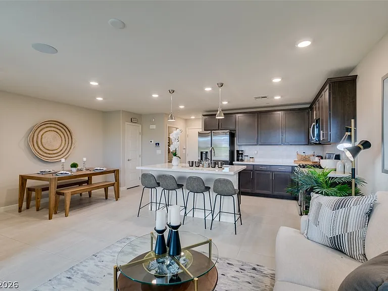 653 Pickled Pepper Pl — Photo 16