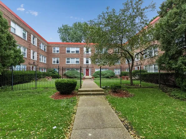 327 Callan Ave APT 3, Evanston, IL 60202