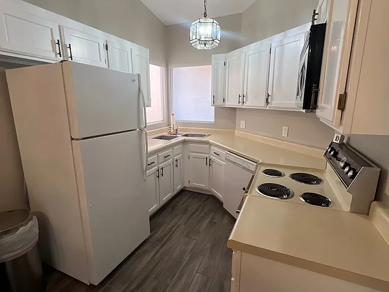 675 Ridge Rim Way — Photo 9