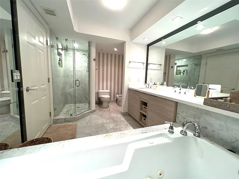 16400 Collins Ave #1541 — Photo 21