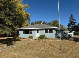 213 Main St NW, Menahga, MN 56464