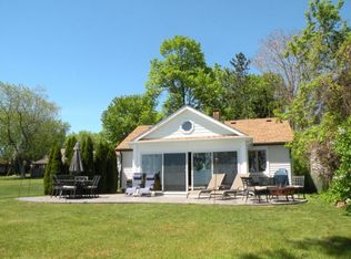 8747 Lakeshore Rd, Lexington, MI 48450