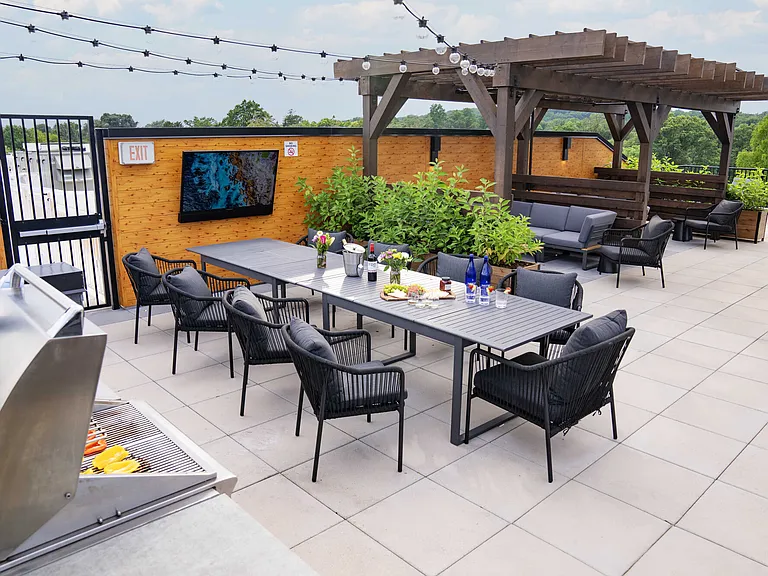 The Alice Roofdeck