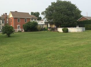 330 Moyer Rd, Pottstown, PA 19464