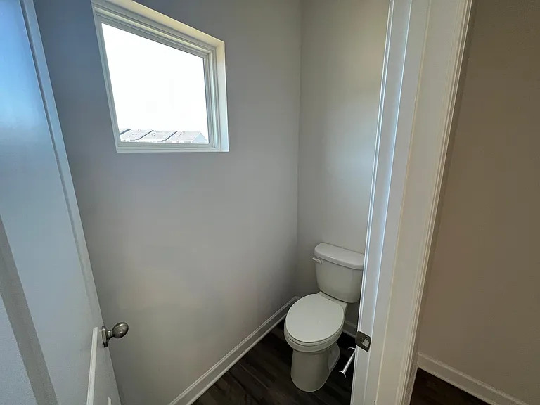 2027 Tears Ln — Photo 16