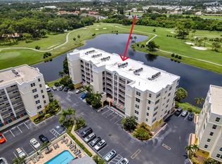 1200 Country Club Dr APT 1301, Largo, FL 33771