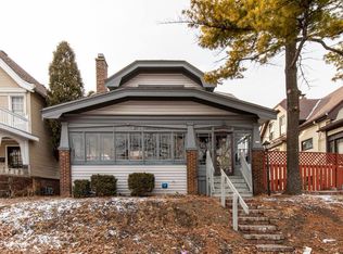 933 S 30th St, Milwaukee, WI 53215
