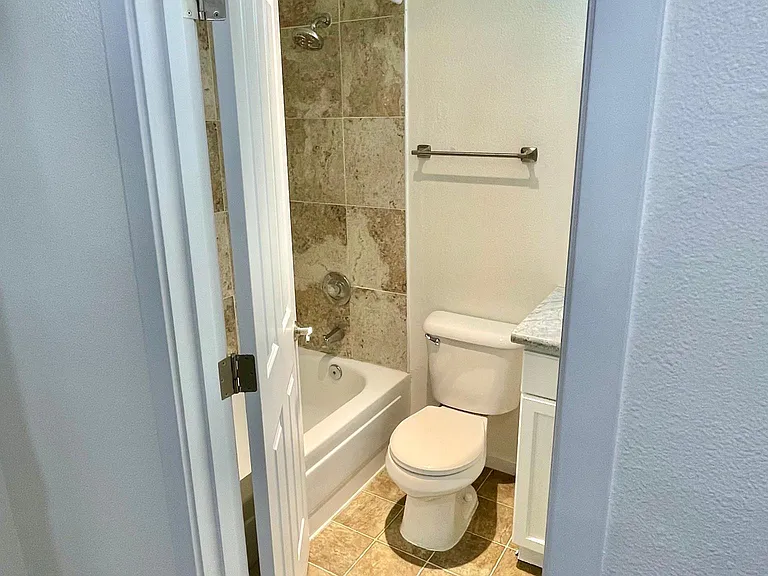 566 Prospect St #109 — Photo 14
