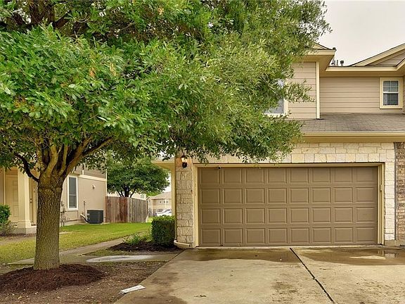 4th image of 14505A Charles Dickens Dr