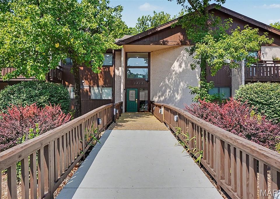 1st image of 1410 Heritage Lndg APT 305