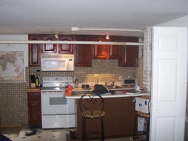 686 Parker St #1 — Photo 5