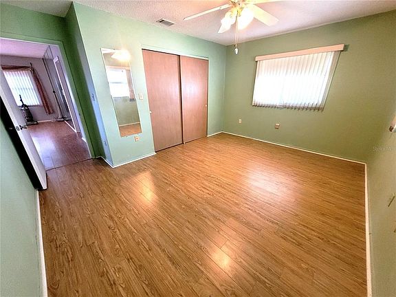 5th image of 4999 Springwood Ct